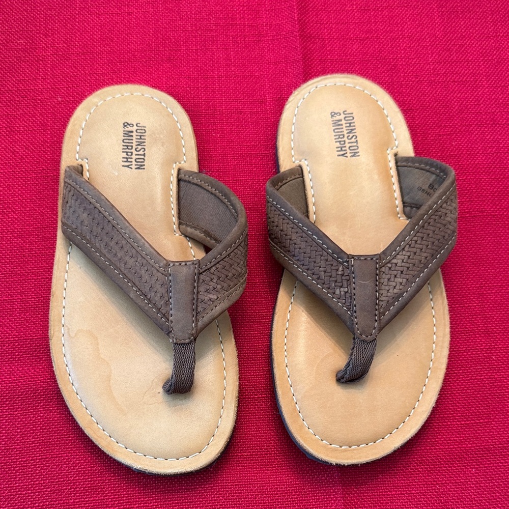 Johnston & Murphy Tan and Brown Kids Flip Flops